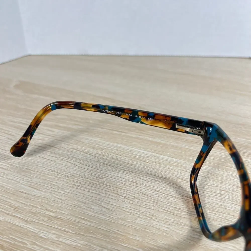 Arnette output 7101